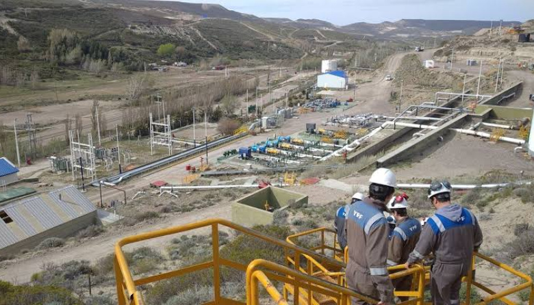 YPF aprobó la transferencia de nuevos bloques maduros en Mendoza para focalizar sus recursos en el desarrollo de Vaca Muerta