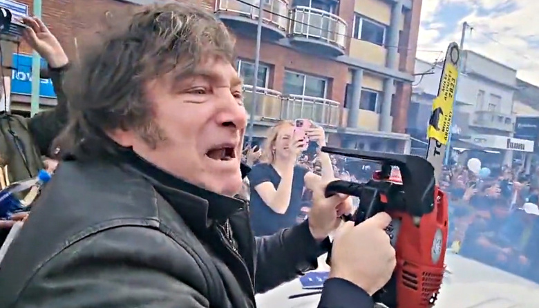 Más rápido y furioso: Javier Milei acelera la aspiradora, la motosierra y la licuadora