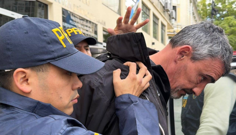 Detuvieron a “Bebote” Álvarez: lo vinculan a una banda narco
