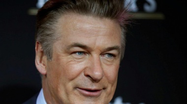 Tragedia: Alec Baldwin mató a una mujer probando un arma de utilería en pleno rodaje de una película