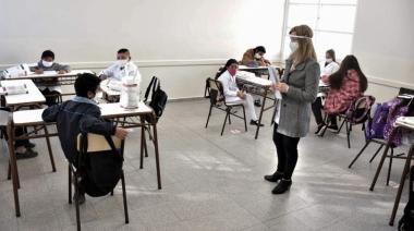 Casi 13 millones de estudiantes inician las clases este miércoles