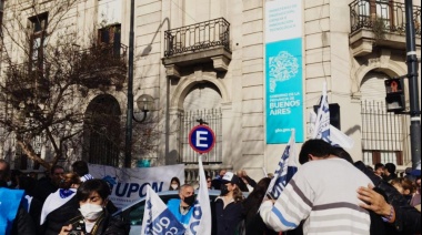 Protesta de trabajadores: piden volver a su histórico edificio