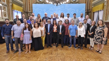 Kicillof y los estatales de la Ley 10.430 acordaron un 40% de aumento a julio