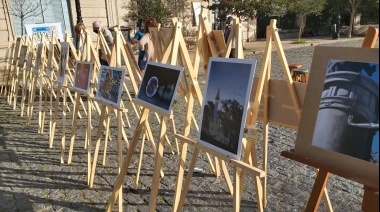 "Expofoto": fotógrafos platenses muestran la Ciudad en el patio de Malvinas
