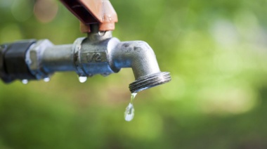 Propuesta de emergencia hídrica en La Plata y municipalización del servicio de agua desata polémica en el Concejo Deliberante