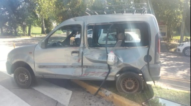 Beba de 6 meses herida tras colisión entre auto y micro