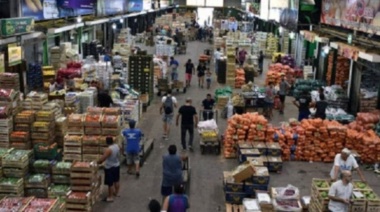 Últimos días para aprovechar descuentos en el mercado regional de La Plata ante la escalada de precios