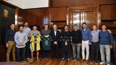 La capital del rugby: Alak recibió a los planteles de los clubes de la ciudad y destacó sus ascensos