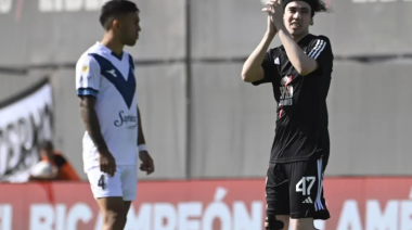 Spreen debuta en Primera y desata polémica en Deportivo Riestra