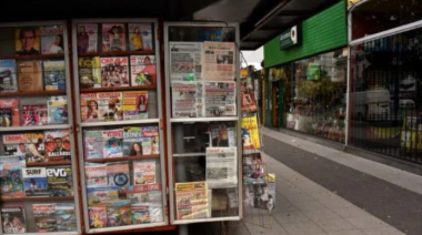 La Plata redefine los puestos de diarios con un acuerdo clave entre Municipio y canillitas