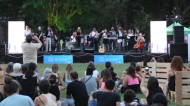 Último "Domingos de Verano" en La Plata: una despedida a pura música y gastronomía