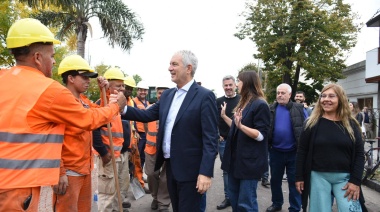 Alak puso en marcha la construcción de la nueva Avenida 60 e inauguró el Plan de Obras en Los Hornos