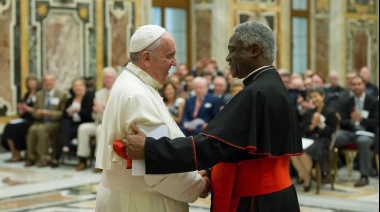 Peter Turkson podría ser el primer Papa negro que predijo Nostradamus