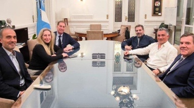 Karina Milei recibe a Ritondo y Santilli en Casa Rosada para cocinar la alianza en Provincia