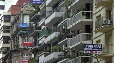 CABA: los alquileres subieron más de 25% en dólares el último año
