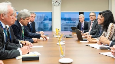 Llega una misión del FMI y el Gobierno no cumplió la meta de reservas