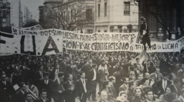 La Noche de los Bastones Largos: la violencia que apagó el pensamiento