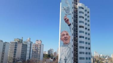 Se inaugurará el mural dedicado al papa Francisco al lado de la Catedral