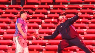 10 heridos y 90 detenidos: el saldo tras los brutales enfrentamientos entre hinchas de Independiente y Universidad de Chile