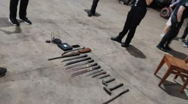 Un hombre fue secuestrado, golpeado y torturado por su jefe y un compañero de trabajo