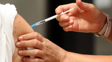 La vacuna contra el dengue demostró protección por siete años