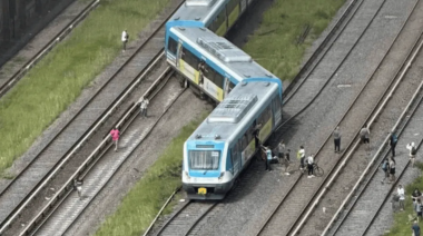 El Tren Sarmiento descarriló en Liniers: 20 heridos y peritajes para determinar las causas