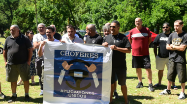 Choferes de apps de transporte frenaron servicios en La Plata por la fuerte baja en sus ingresos