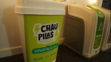 Gestión ambiental: el Centro Administrativo Municipal (CAM) incorporó un contenedor para depositar pilas usadas