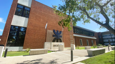 Casi mil docentes abandonaron la UTN: sueldos que perdieron más de la mitad de su valor en dos años