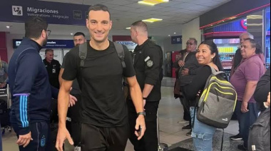 Posturas firmes en el regreso: Scaloni confirmó que seguirá hasta diciembre y relativizó los apercibimientos por la bandera de Malvinas