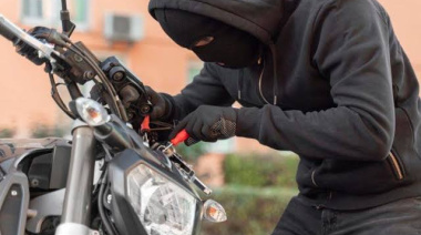La ola de robos de motos golpea con fuerza a los barrios periféricos de La Plata