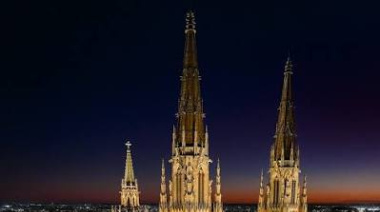 El emblemático templo bonaerense aplastó al Duomo de Italia y se metió entre los cuatro mejores del certamen viral