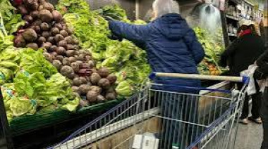 Uno por uno, los productos de la canasta alimentaria que más aumentaron en La Plata durante agosto