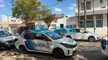Encontraron a una mujer sin vida en la bañadera de su casa