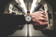 Impulsan un proyecto para atrasar una hora el huso horario en Argentina