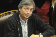 La tregua forzada de Máximo Kirchner: el retroceso camporista ante el avance de las encuestas