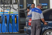 YPF ajustó el precio de sus combustibles: así quedó la pizarra en La Plata