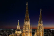 El emblemático templo bonaerense aplastó al Duomo de Italia y se metió entre los cuatro mejores del certamen viral