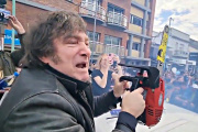 Más rápido y furioso: Javier Milei acelera la aspiradora, la motosierra y la licuadora