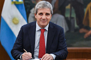 Milei juega al “policía malo” con Caputo, los “empáticos” del Gobierno y el “peronismo libertario”