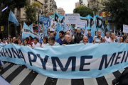 Realizarán una movilización en el centro de La Plata por el endeudamiento de las familias y las pymes