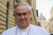 El cardenal Ángel Rossi criticó con dureza el relato oficialista sobre la realidad social del país